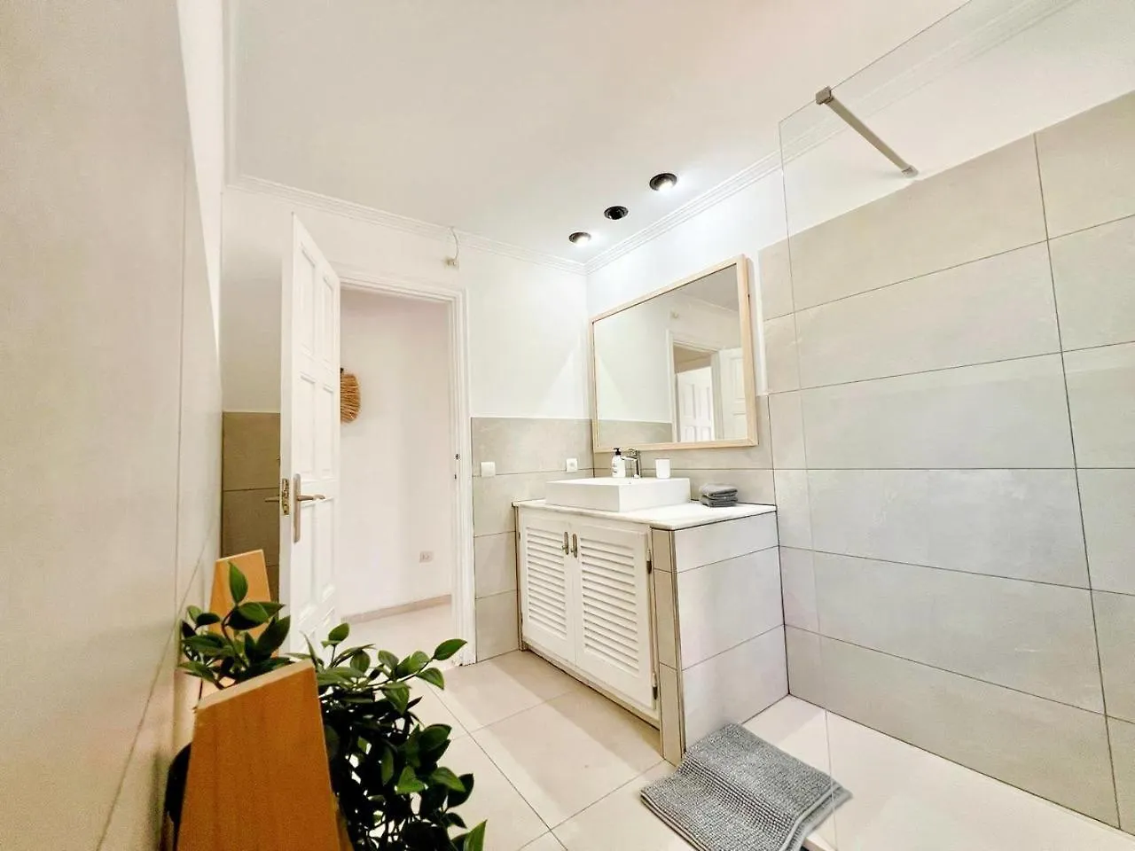 Villa Walk To O Beach Large Pool Bbq Сан-Антонио-Абад 0*,